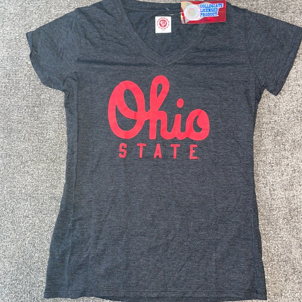 Women’s v-neck t shirt